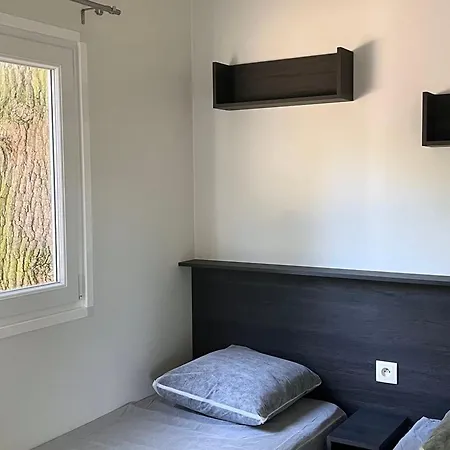 Mobil Confortable Avec Terrasse Pour 6 Pers. - Api-1-52-1720 Kamp alanı *